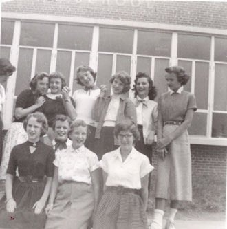Girl Friends 1955, All the most wonderful friends a girl could ever have